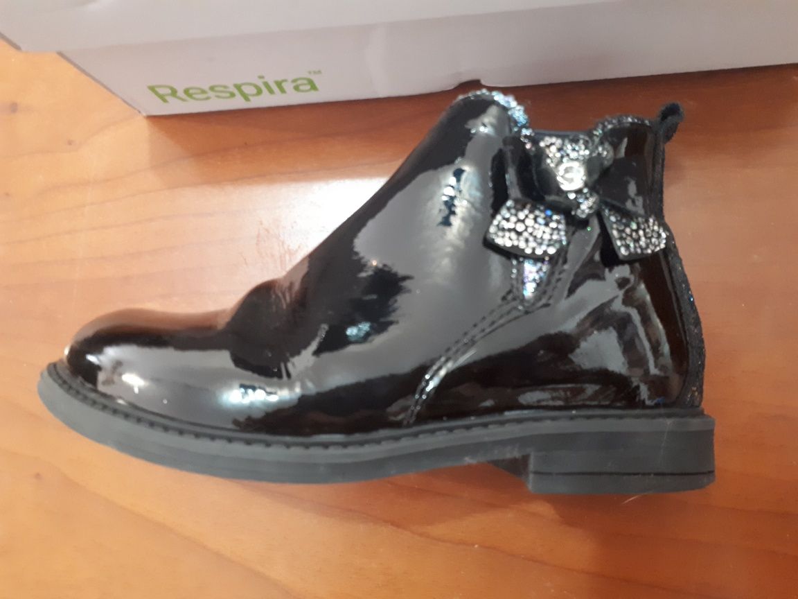 Botas menina tamanho 27