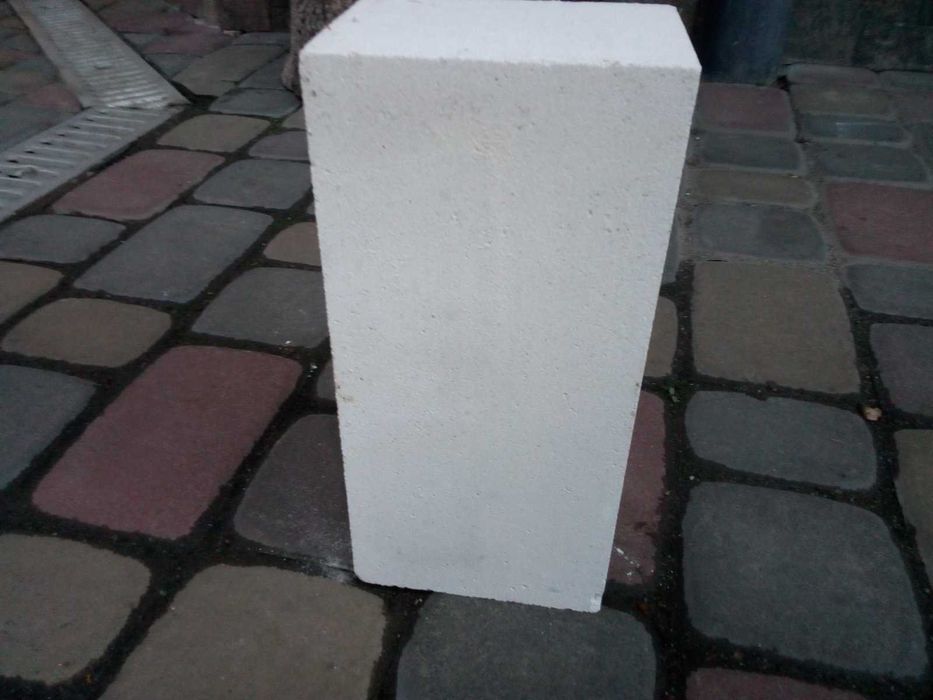 Продам нову цеглу "полуторка" біла!