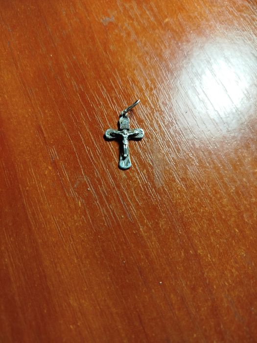 Срібна цепочка 925 проба , та хрестик