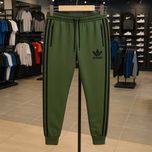 Чоловічі спортивні штани Adidas