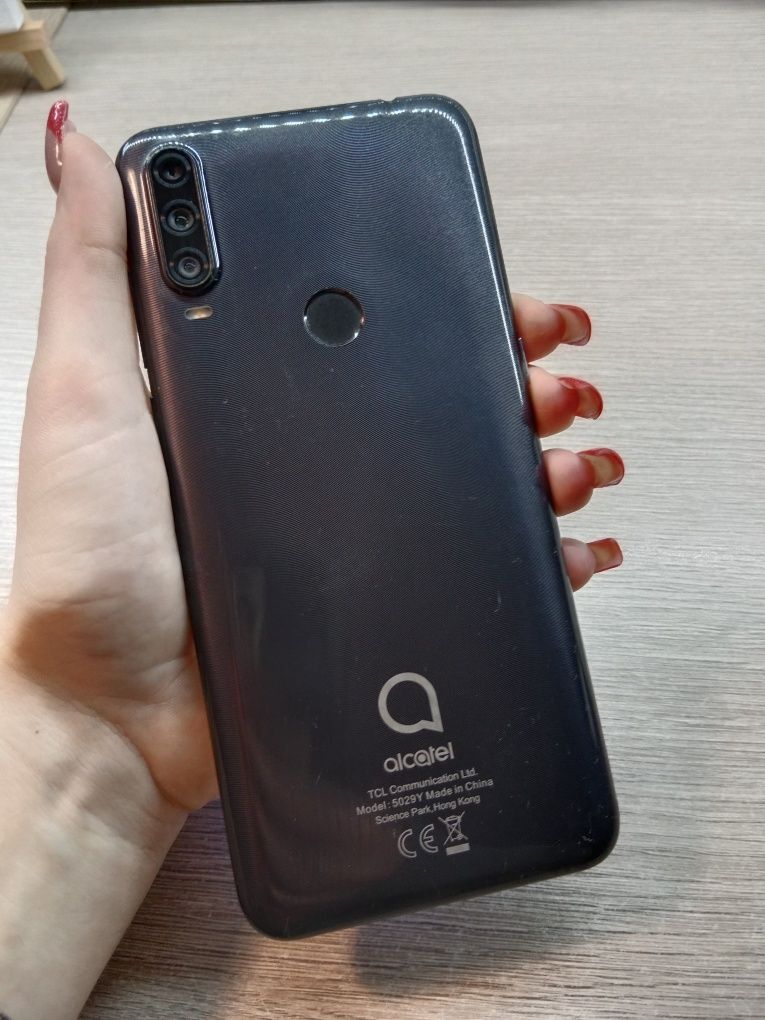 Telefon Alcatel 3L