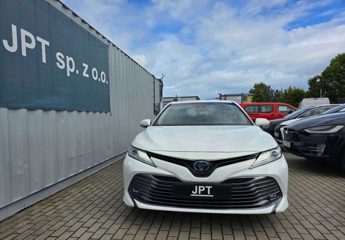 Бампер Toyota Camry VIII 70 разборка Тойота Камри 70