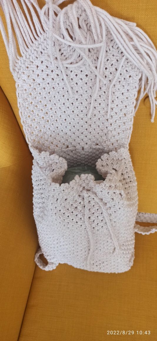 Plecak boho  biało złoty handmade rękodzieło makrama