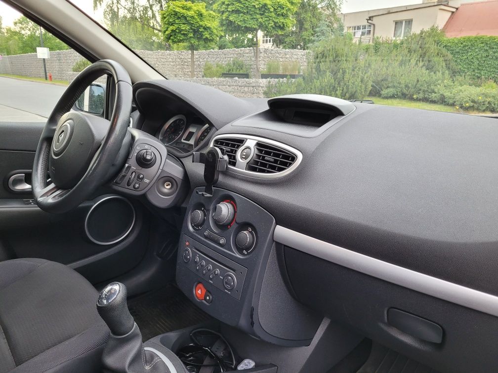 Renault Clio 3, 1,6 110 km, LPG