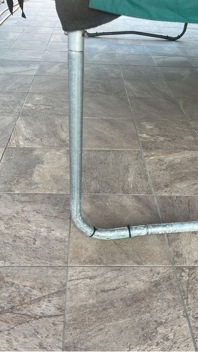 Trampolim criança e adulto