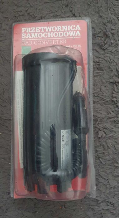 Przetwornica samochodowa 150W PS-150W 12V/230V