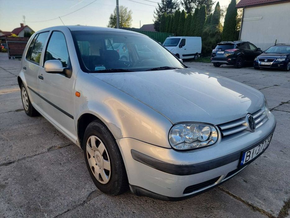 Vw golf IV kultowy samochód za pare groszy