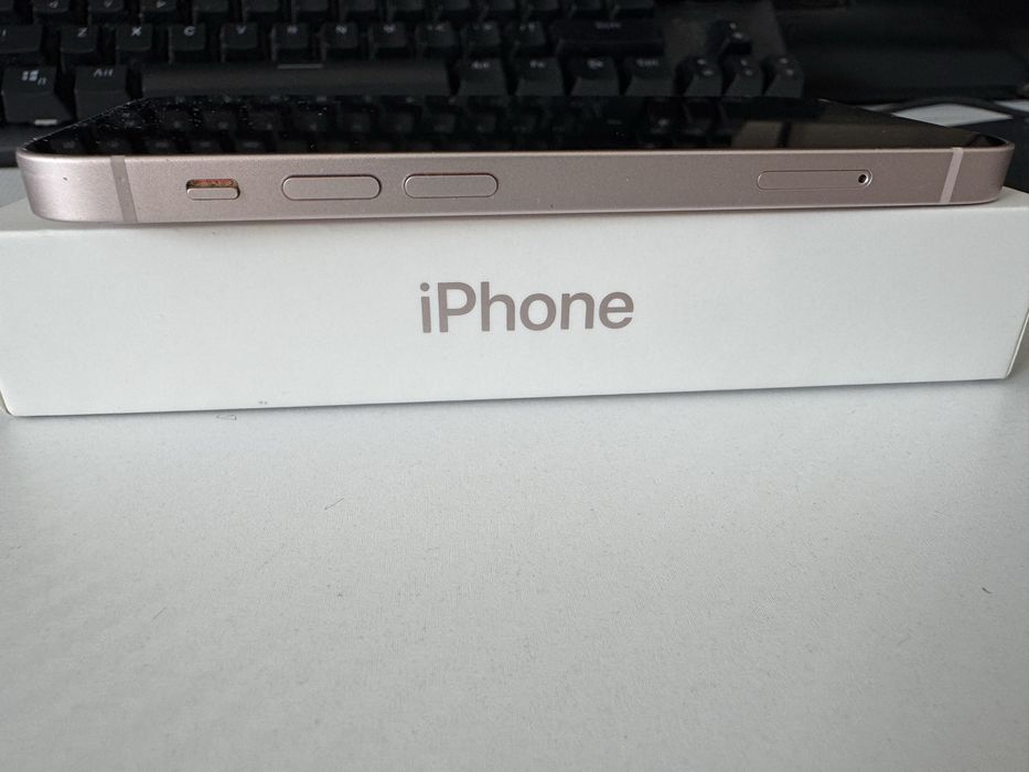 Iphone 13 mini różowy