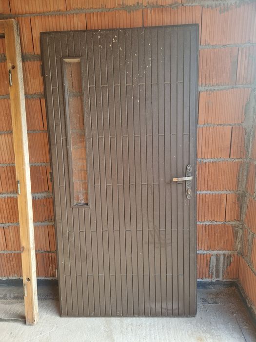 Drzwi na budowę 100cm ościeżnica futryna