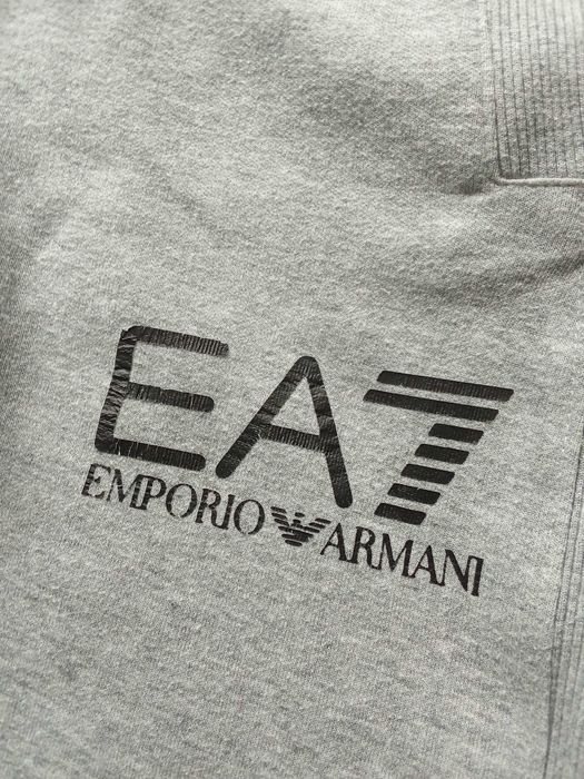 Damskie spodnie dresowe Emporio Armani S