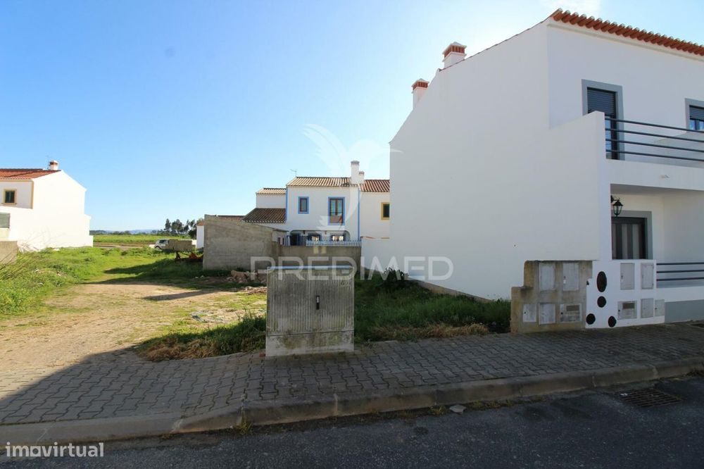 Lote de Terreno para construção a 3 Km de Odemira