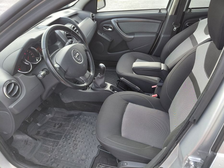 Dacia duster 1.6 zadbany 2 właściciel,