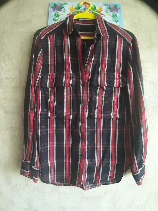 Легка віскозна жіноча сорочка від ZARA.