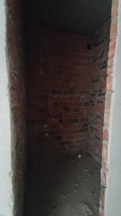 Найдешевша 2 к.кв. в зданій новобудові Виставка.