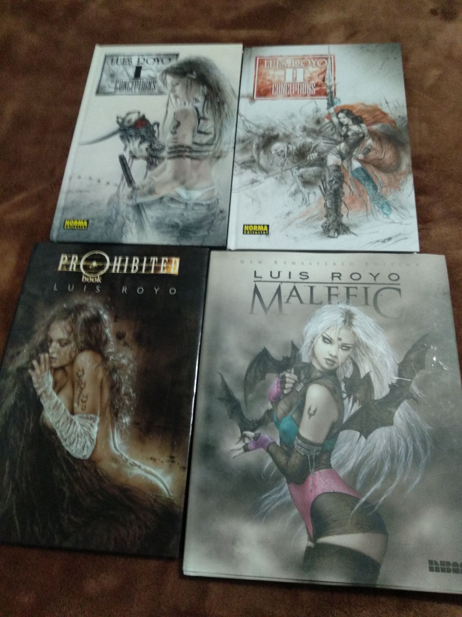 Livro.s Akira,sin city, mother sarah,selecoes BD,comix e luis royo