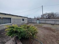 ТЕРМІНОВО ПРОДАМ ½ будинку, Річпорт    (Н)