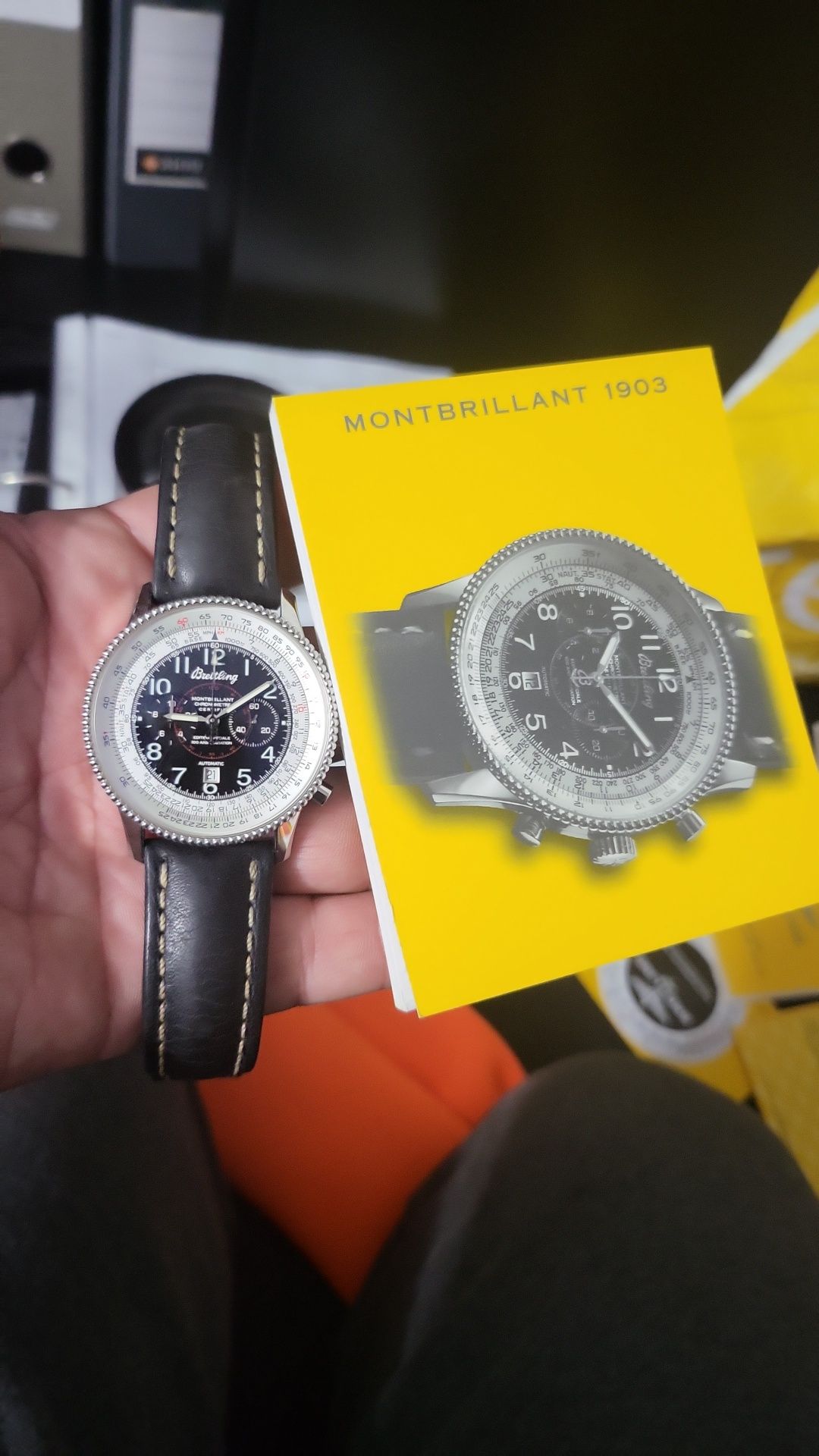 Breitling Navitimer Montbrillant  Edição Especial “100 Ans d'Aviation