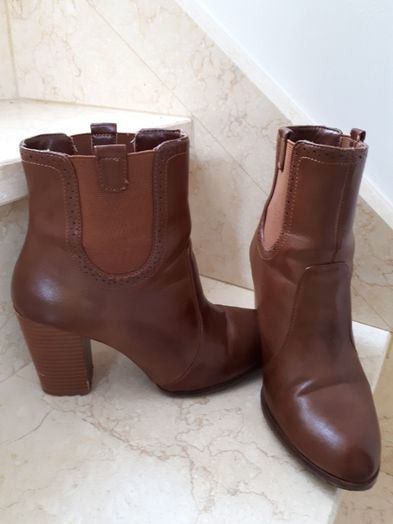 Botas Stradivarius