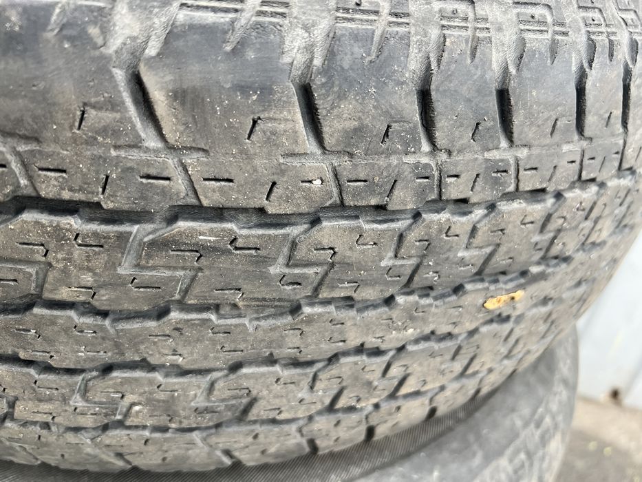 Резина Toyota Land Cruiser Prado 265/65 R17 Bridgestone Dueler H/T