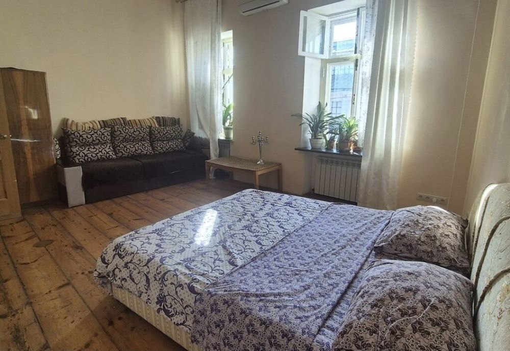 Аренда 2х Ком квартиру Центр Ул Садовая Дерибасовская Цирк Новый Рынок