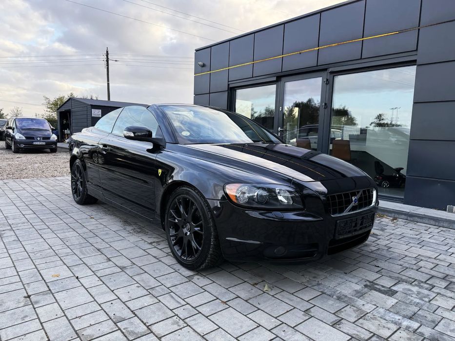 Volvo C70 2.4 D5 Automat Dynaudio Skóry Pamięci Foteli Xenon Podgrzewane Fotele