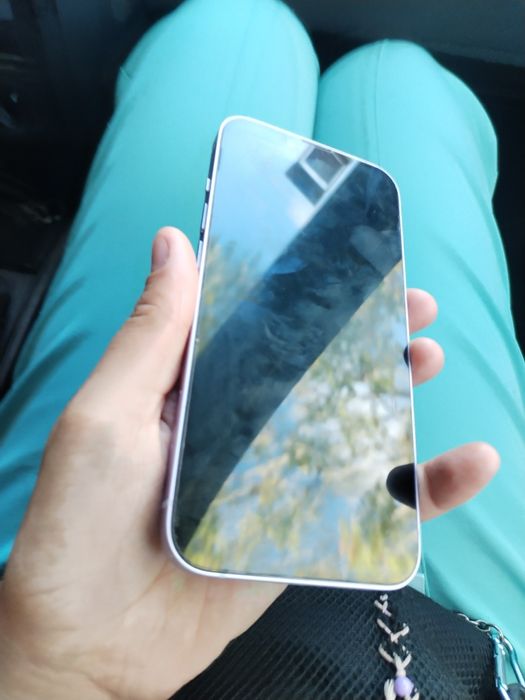 Apple iPhone 14 - 128GB - Roxo