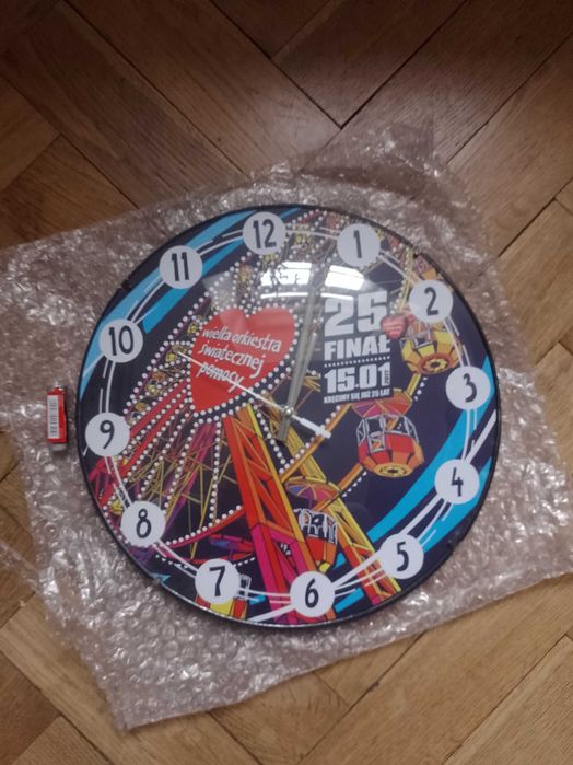 Zegar ścienny kwarcowy na ścianę Sangtai 5168