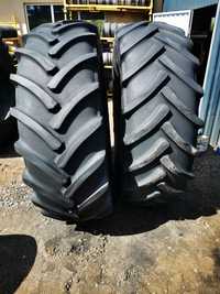 Para opon 680/85R32 Continental