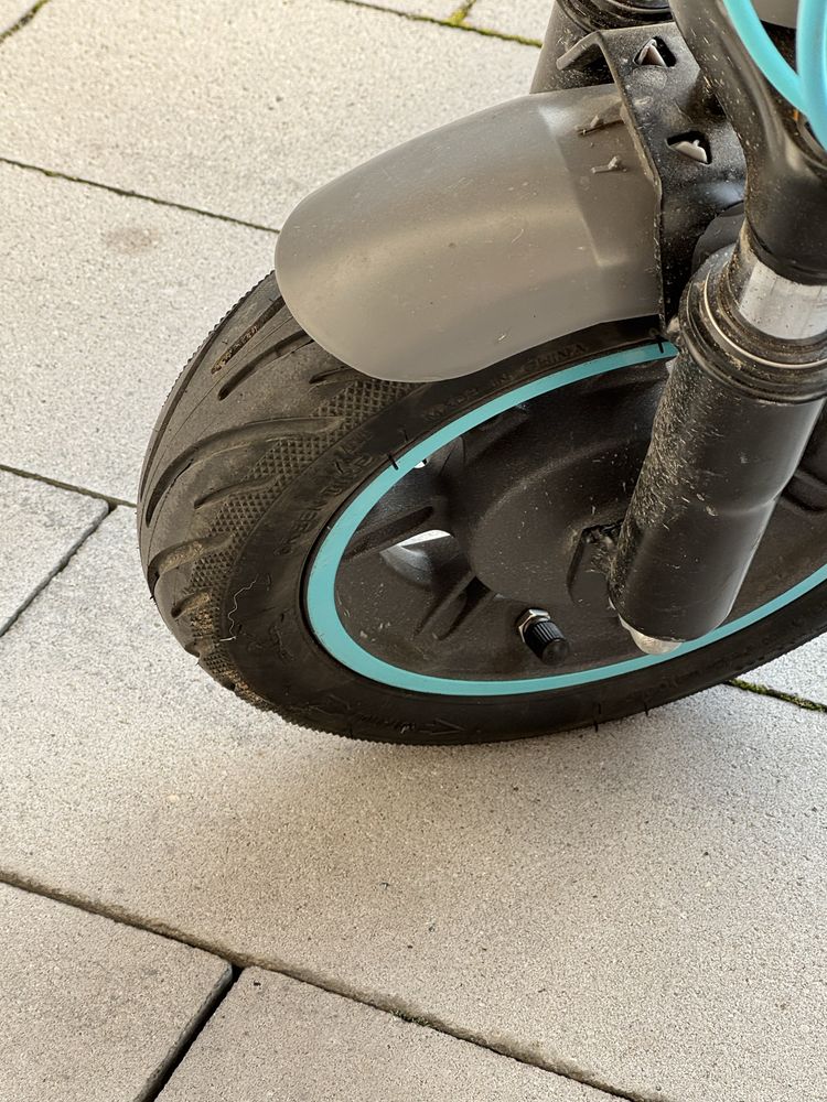 Motus Scooty 10 Plus 2024