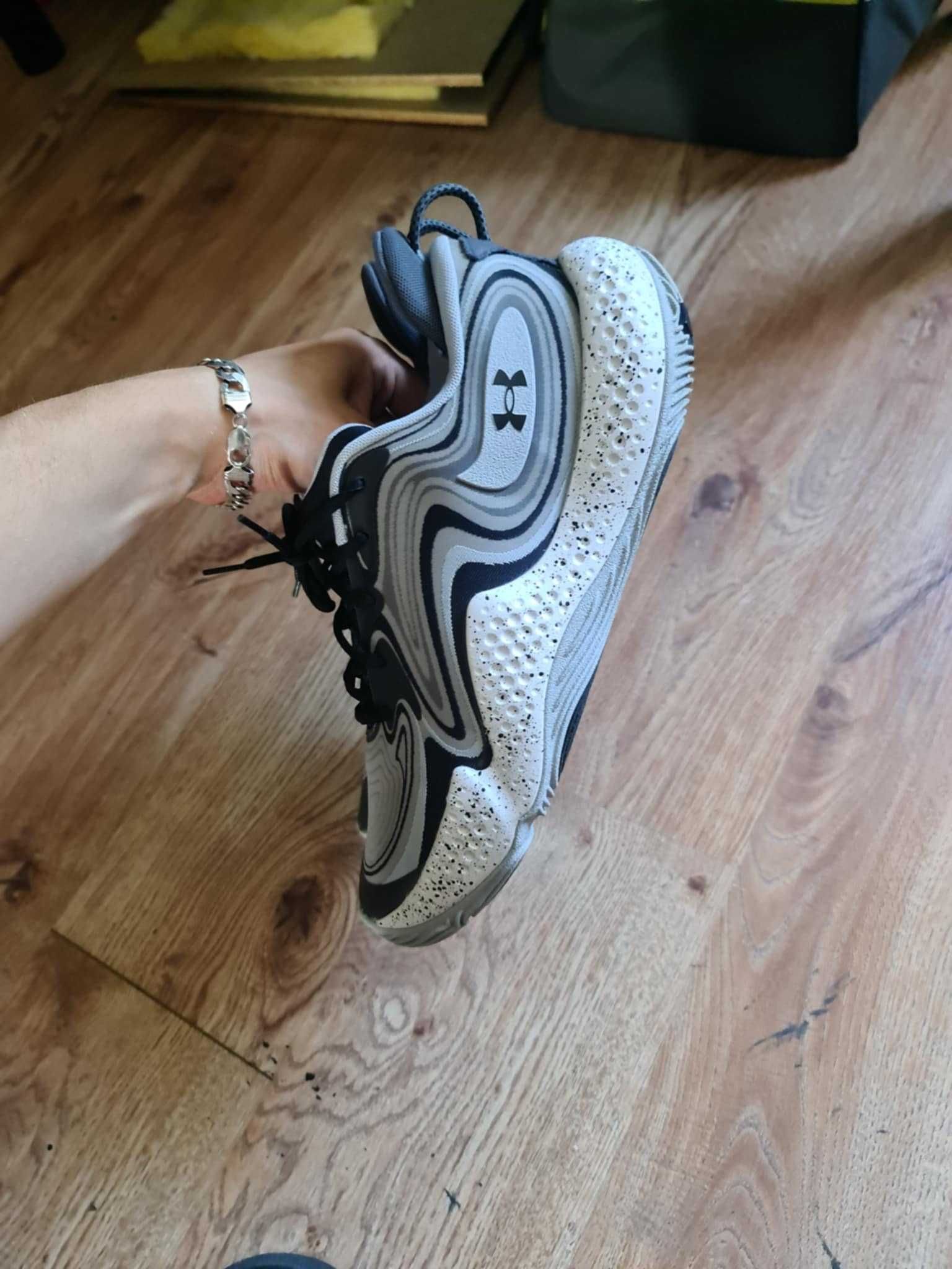Buty Under Armour Spawn 6
