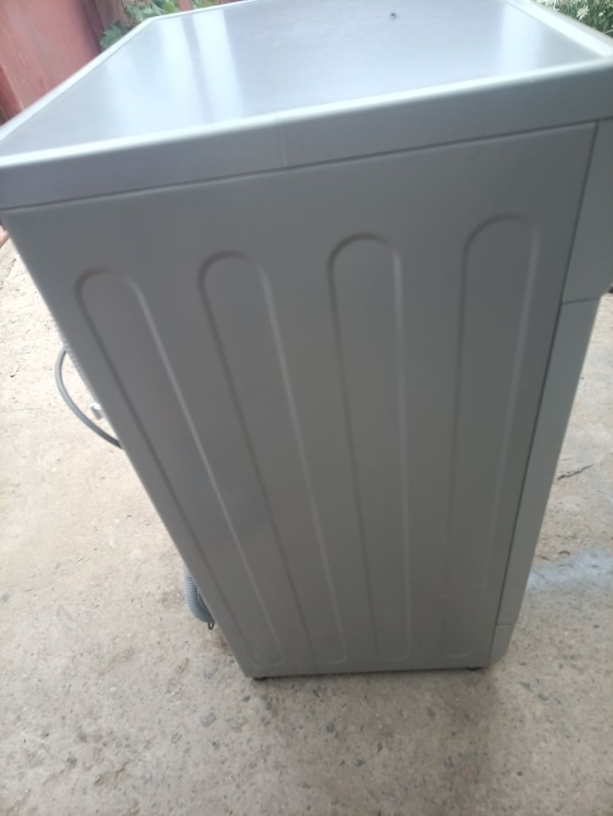 Продам стиральную машину LG WD-12405NDK