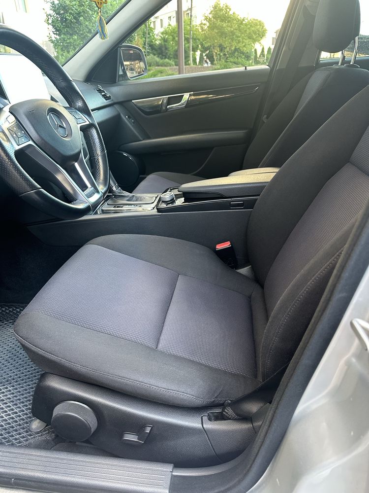 Продам Mercedes C220d W204