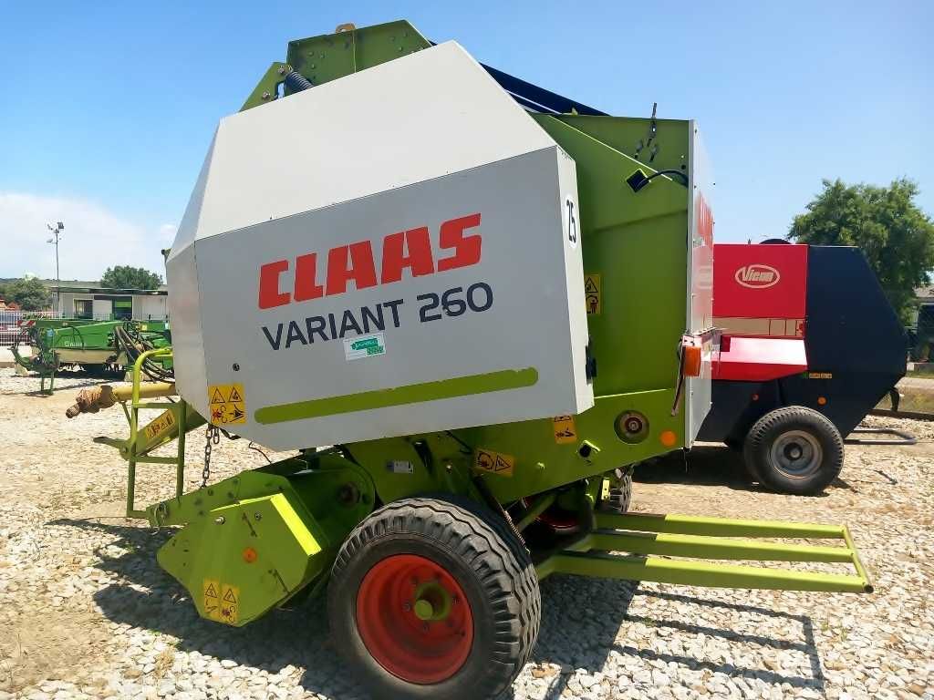 Enfardadeira de rolos Claas Variant 260