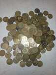 210 moedas Macau
