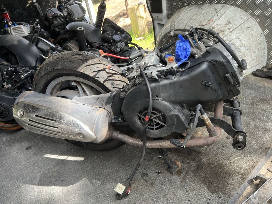 Piaggio FLY 125 12do19 silnik kompletny