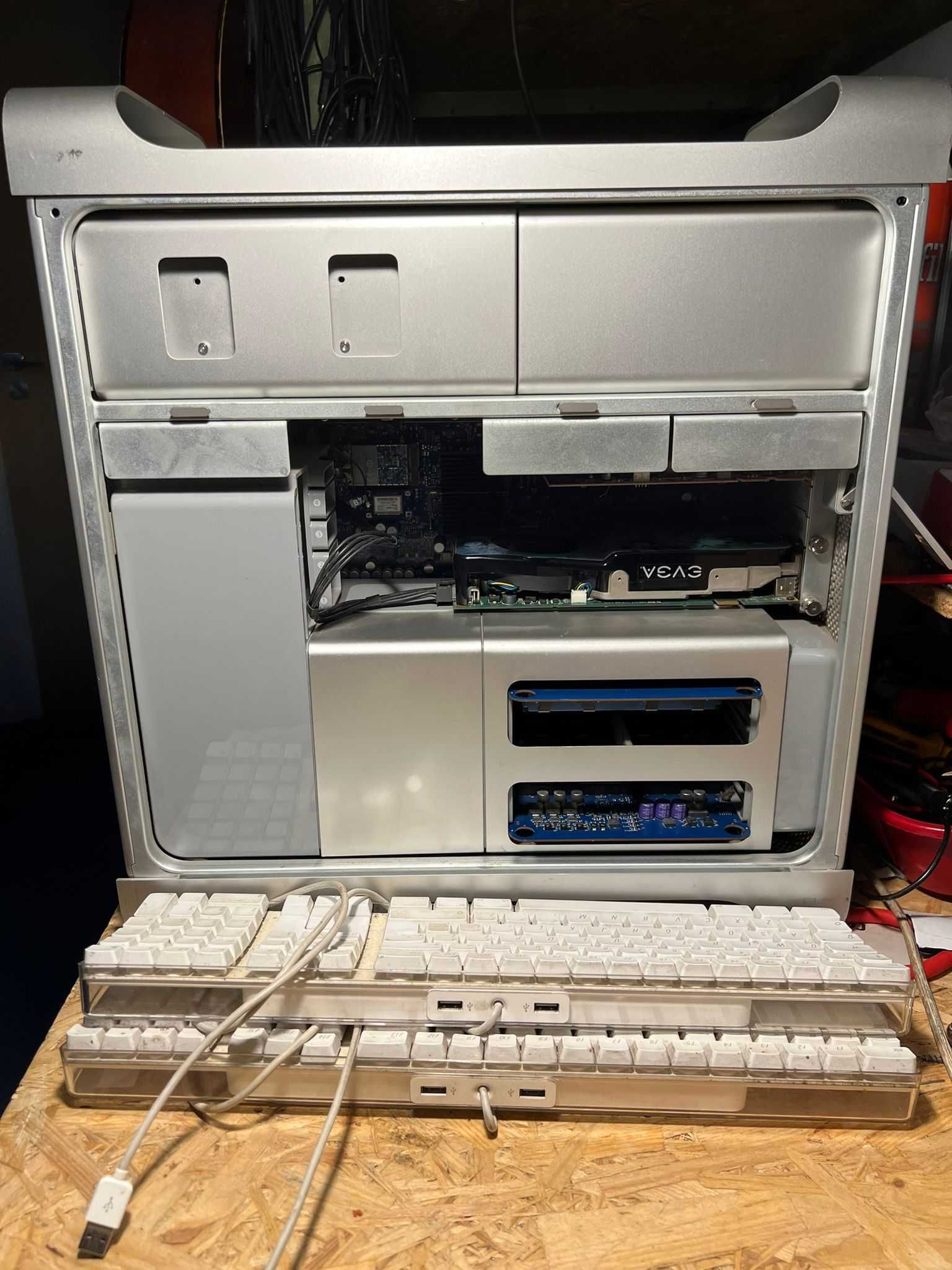 Komputer PowerMac G5 na części/ do naprawy