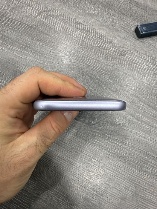 Телефон,смартфонSamsung SM-J600F