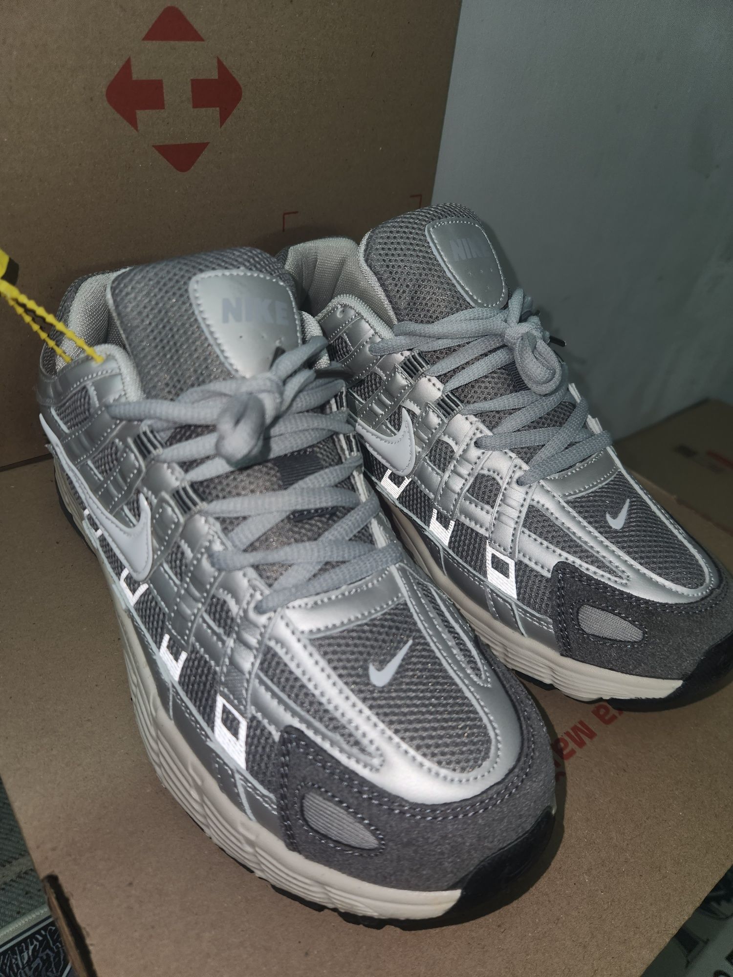 Nike p6000 3 кольори premium