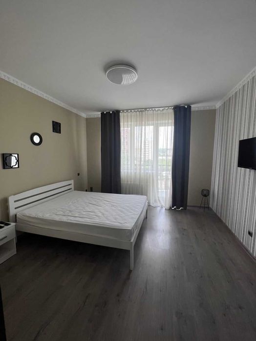 Оренда 2-к квартири-студії в новобудові по вул. Замарстинівська