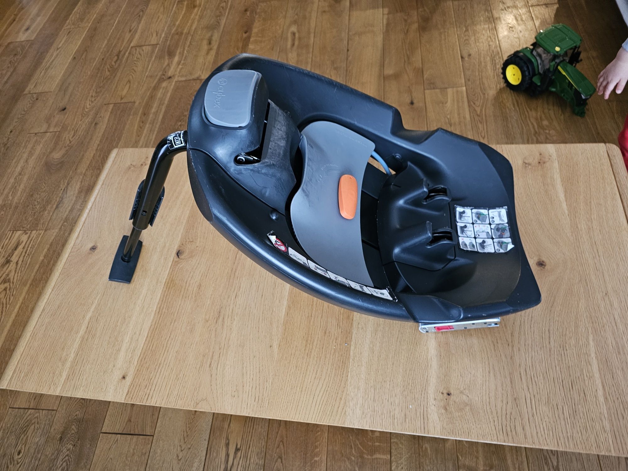 Cybex cloud Q fotelik samochodowy 0-13kg z bazą isofix lub na pasy