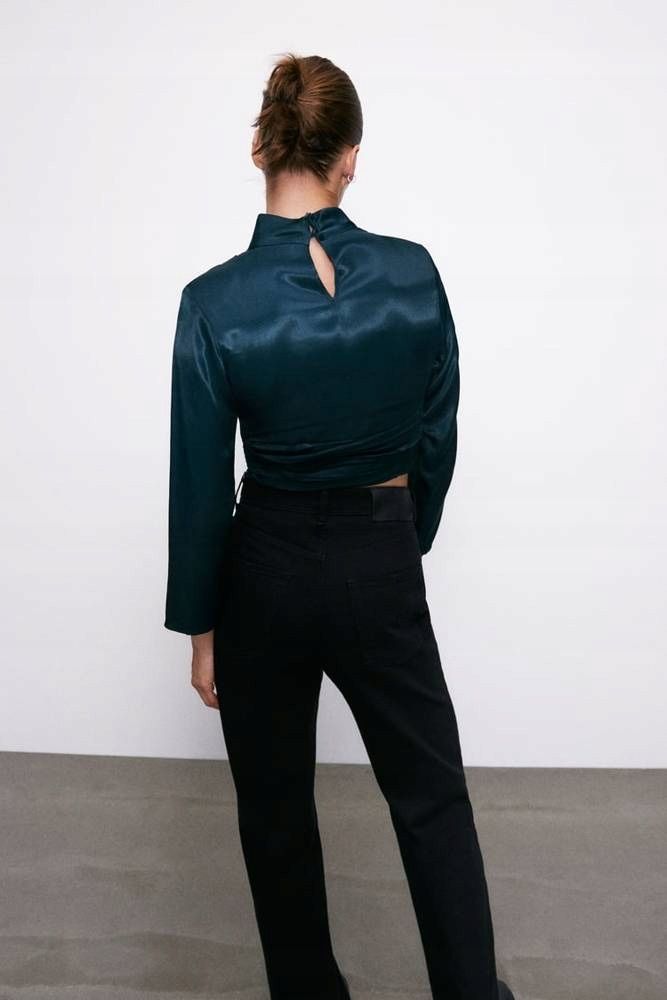 Блуза від Zara .