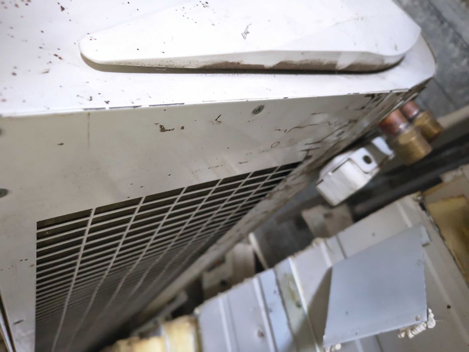 Продам тепловую завесу VTS WING W200 (водяная) Б/У