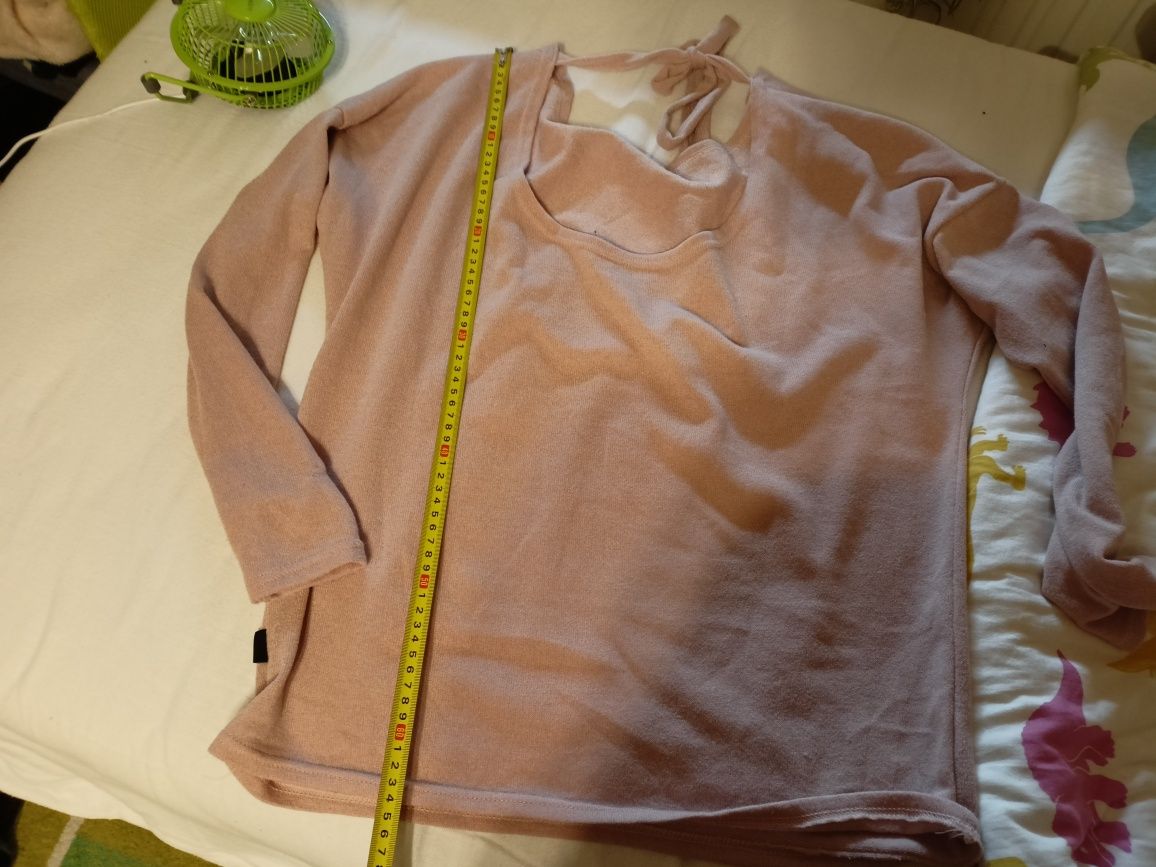 Pudrowy róż bluzka wycięte plecy kokardą 42 XL sweter