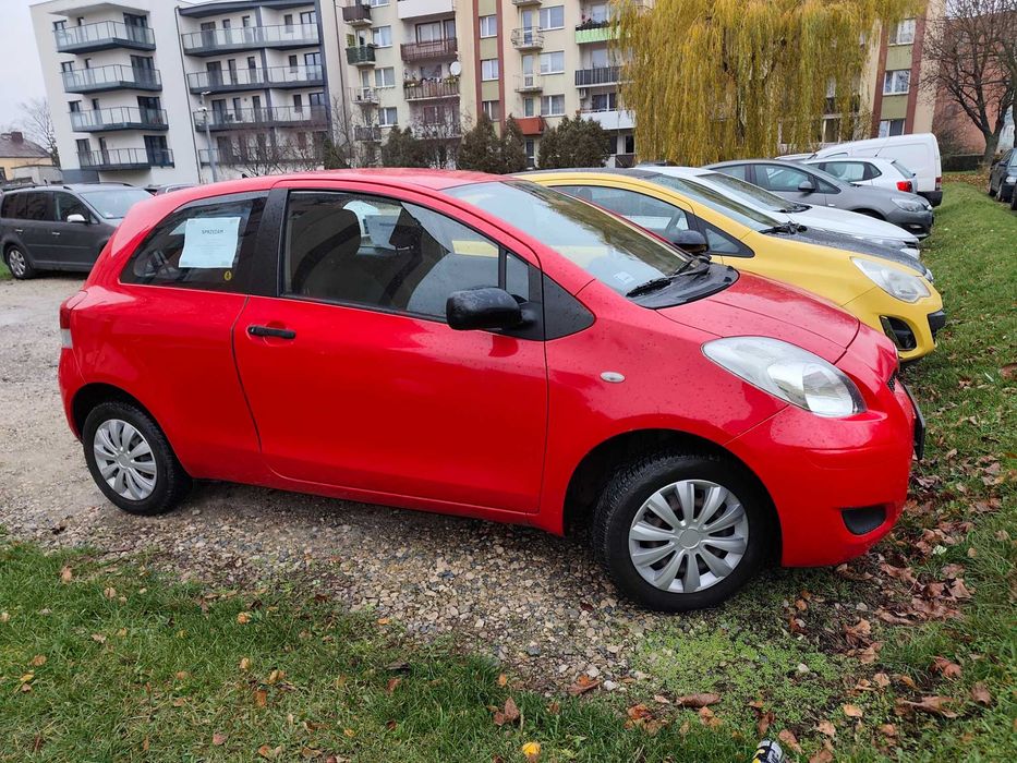 Toyota Yaris Mały przebieg Salon polska Prywatne auto