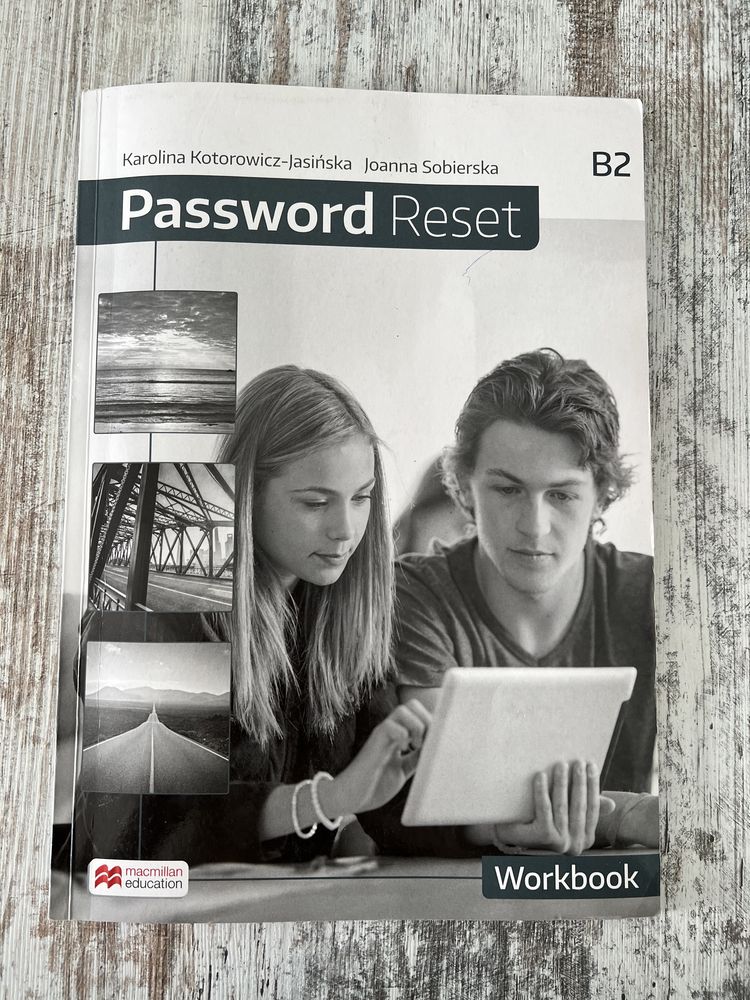 Password Reset B2 Student’s Book+GRATIS Workbook