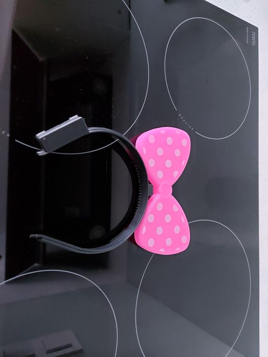 Opaska na głowę z mrugającą kokardką