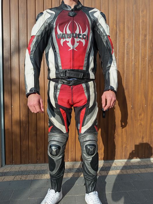 Kombinezon Vanucci