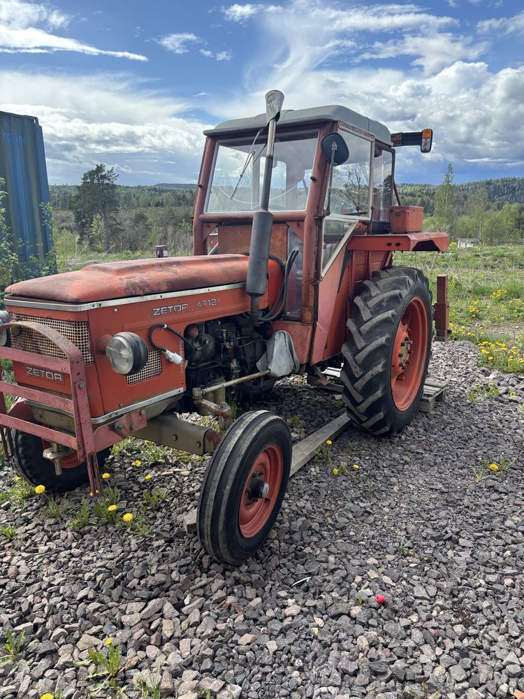 Zetor 4718 plus wciągarka leśna