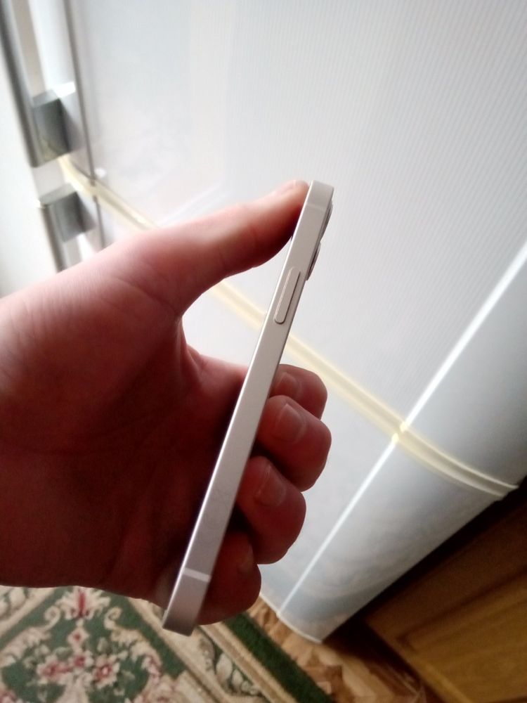 Смартфон Apple iPhone 12 mini white iOs 18 білий