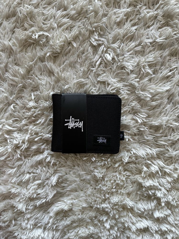 Carteira da Stussy